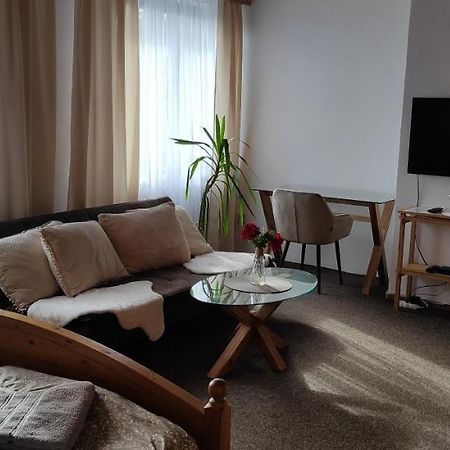 U Certa Hotel Cercany Luaran gambar